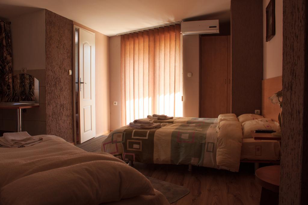 Villa Gala Skopje Extérieur photo