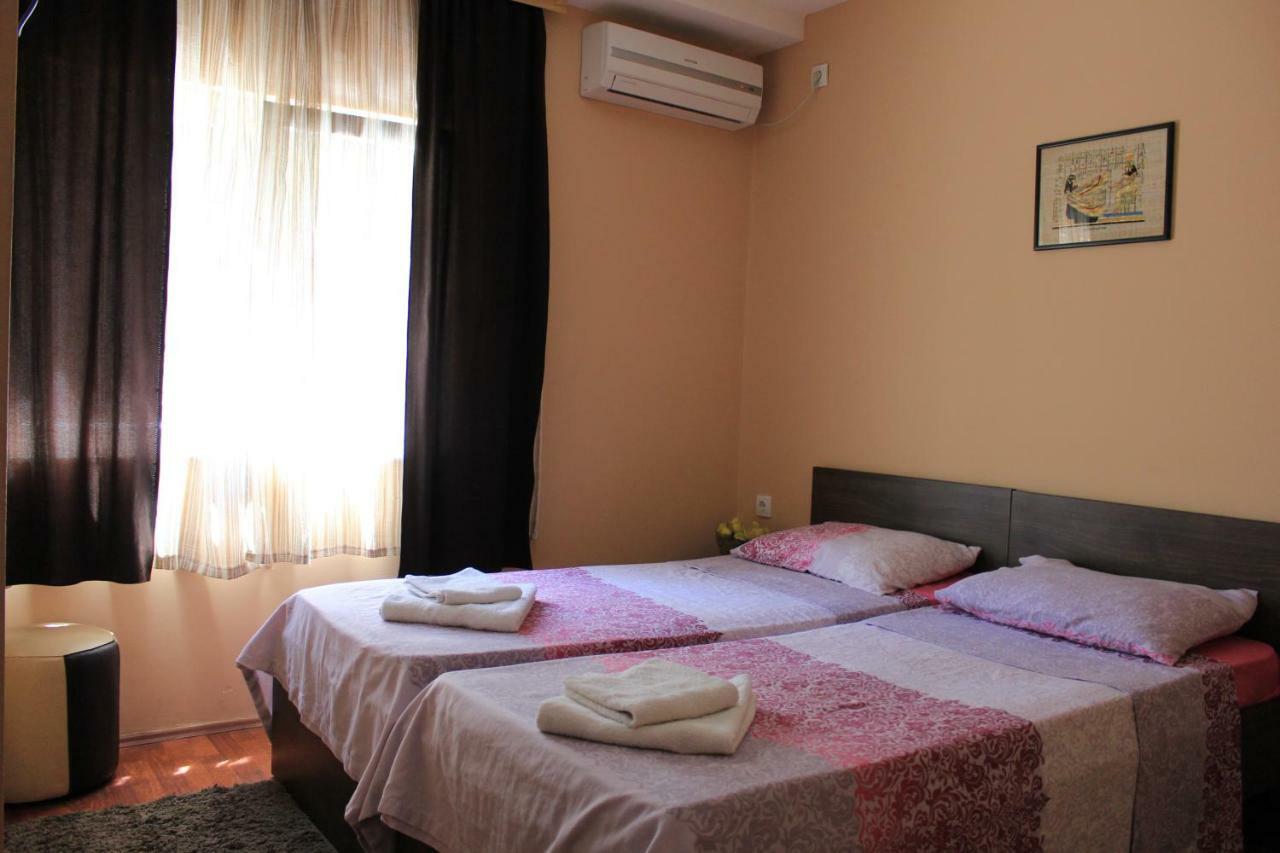 Villa Gala Skopje Extérieur photo